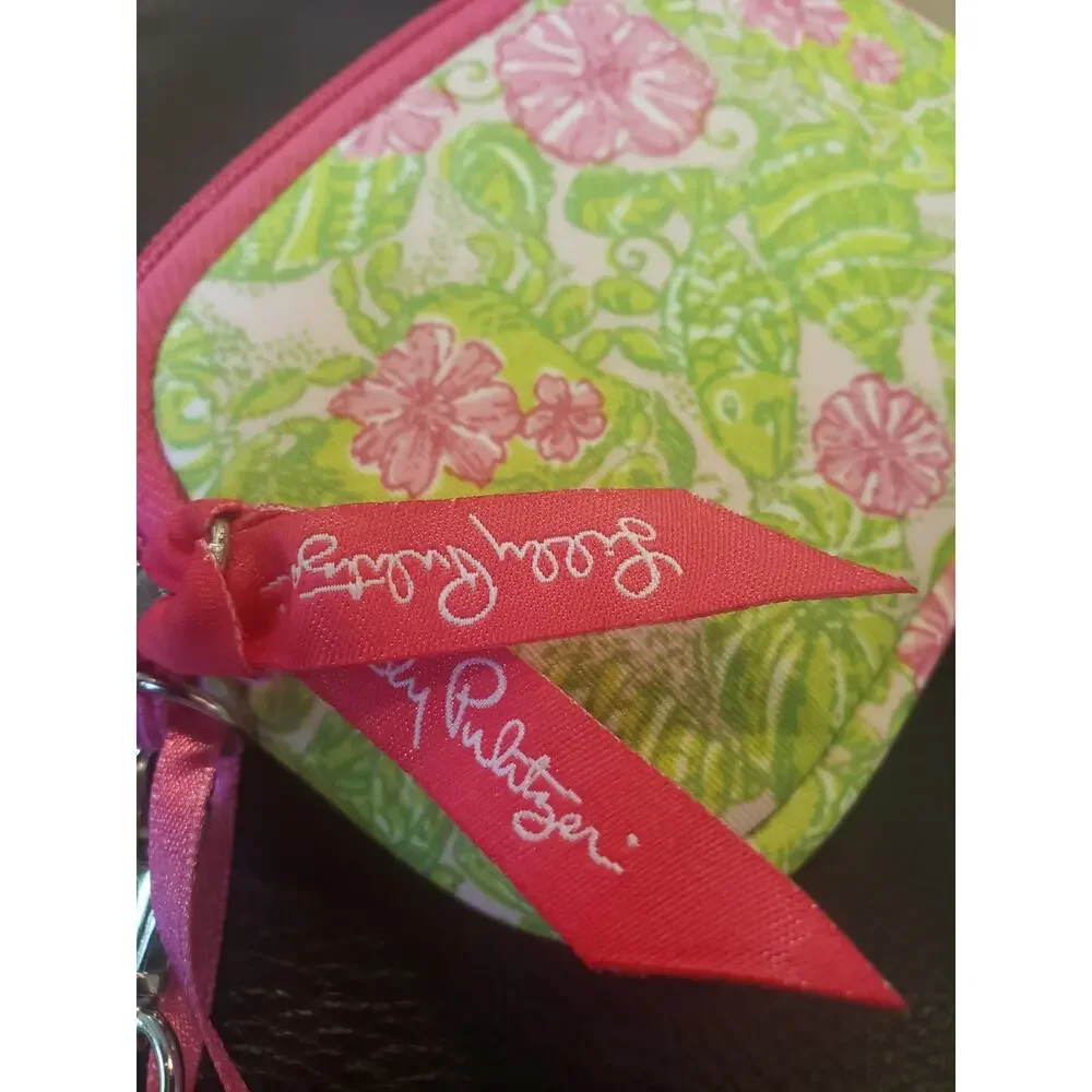 Lilly Pulitzer wristlet preloved good‎